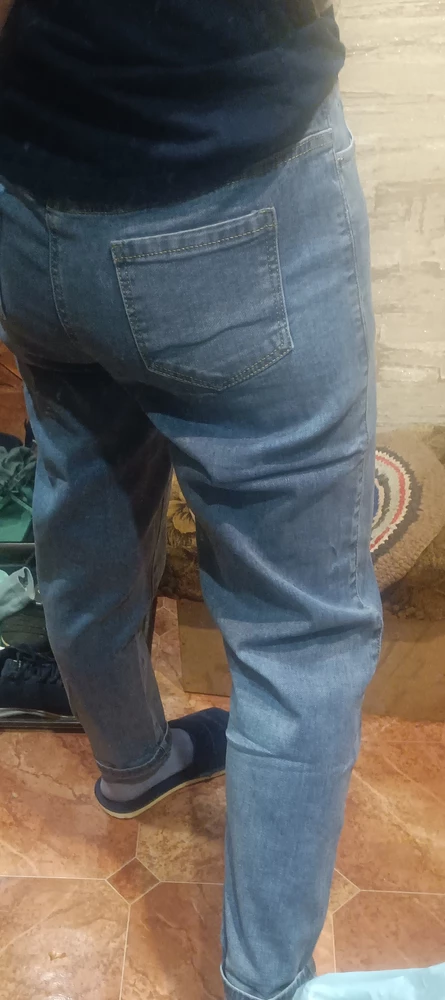 Что за беспредел!? Заказала джинсы на размер меньше, оказались все равно большими, размеры не соответствуют с продавцом, пахнут ужасно,  делаю  возврат, мне отказывают, сделала второй раз, тоже отклонили, в чем проблема то!?