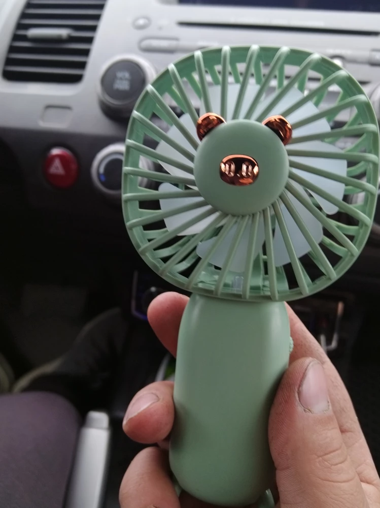 Супер вентилятор, 2 скорости. Детям понравился.