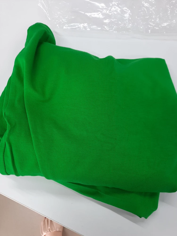 Качество костюма не очень, цвет в репльности не соответствует картинке