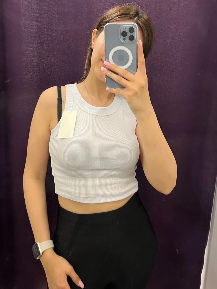 Топик за свою цену отличный! Даже не сомневайтесь берите! 👍🏻👍🏻👍🏻