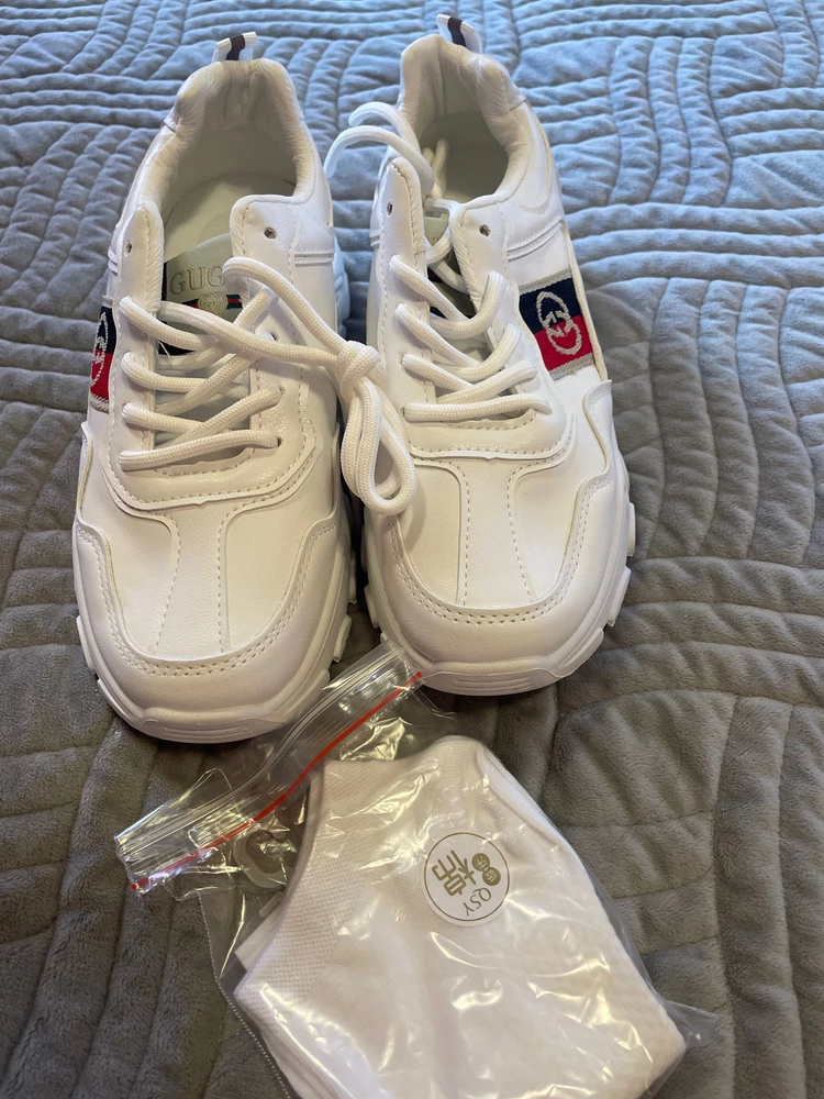 Красивые, легкие. Носочки в подарок