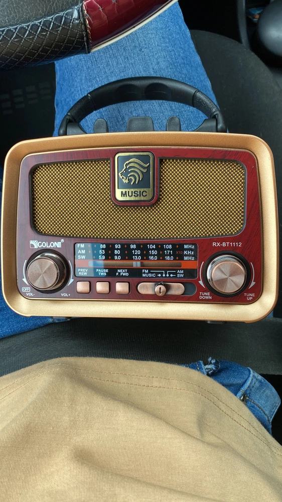 Очень клевое радио, маленькое и стильное👍 звук отличный 👍👍👍