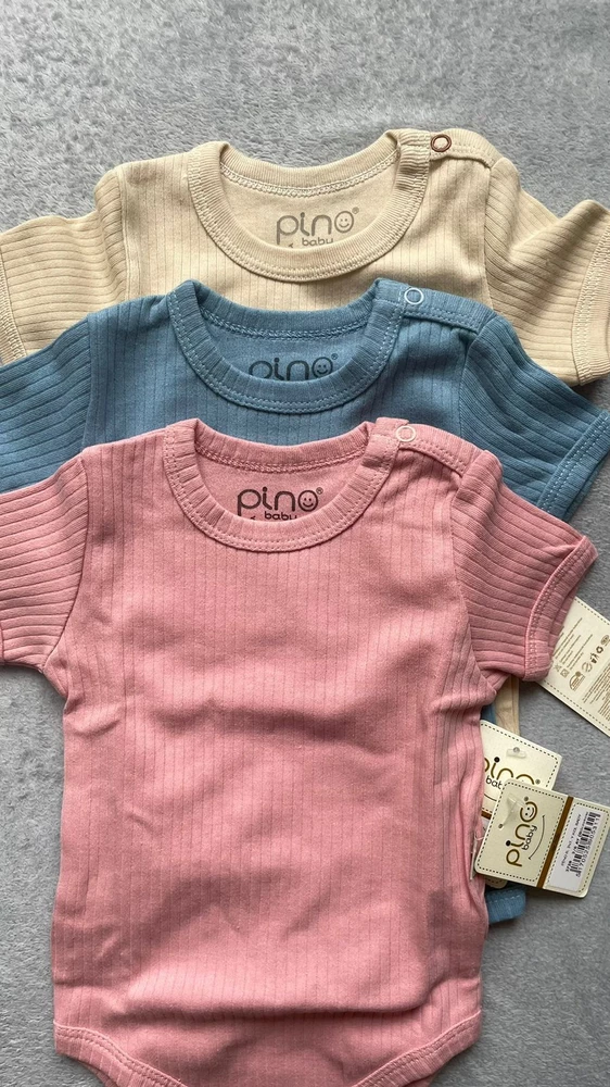 Заказала три цвета на выбор, в итоге взяла все, качество отличное, мягкая приятная к телу. Рекомендую!