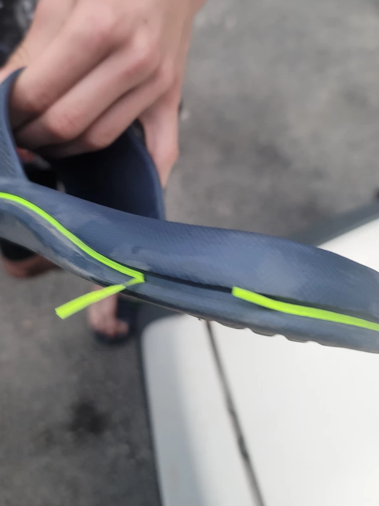 1 день ношения. Молдинги облезли. Г. ..о