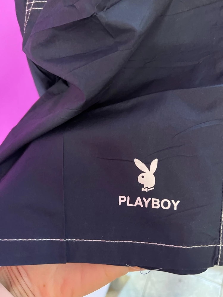 Прислали не ту модель. Заказывала с пальмой, прислали с зайцем. Придется перезаказывать