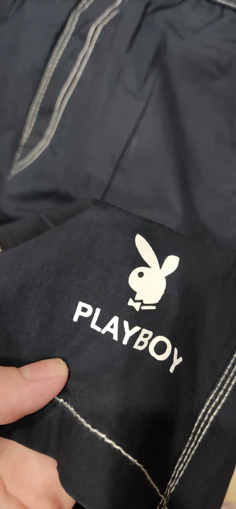 Хорошая ткань, на лето самое то. Прислали не с тем рисунком выбирала с пальмой, а прислали зайца - не приятно