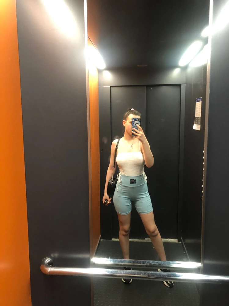 Отличный спортивный костюм, подходит для спорта и прогулок🥰