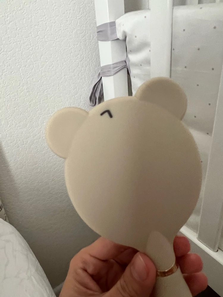 Милая расческа, брала для дочки, но пришла обрисованная маркером, обидно