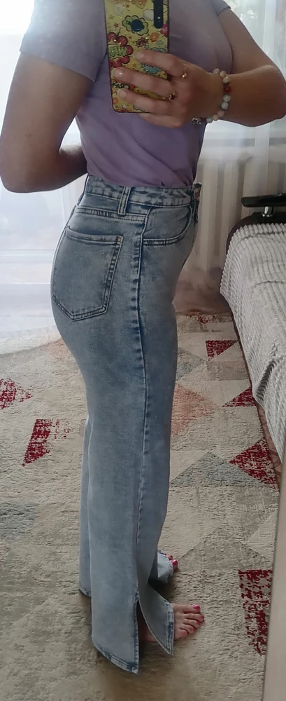 на размер 46 брала 28, сели идиально 👌, хорошие джинсы, всё соответствует.
