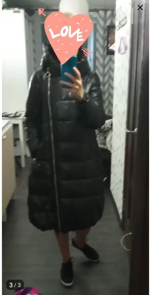 Два года уже ношу плащ этой фирмы. И осенью/весной, и зимой до - 15 нормально. Очень нравится фасон. Капюшон удобный, карманы глубокие. Решилась ещё на куртку) Цена кусается, но оно того стоит. Благодарю!🥰