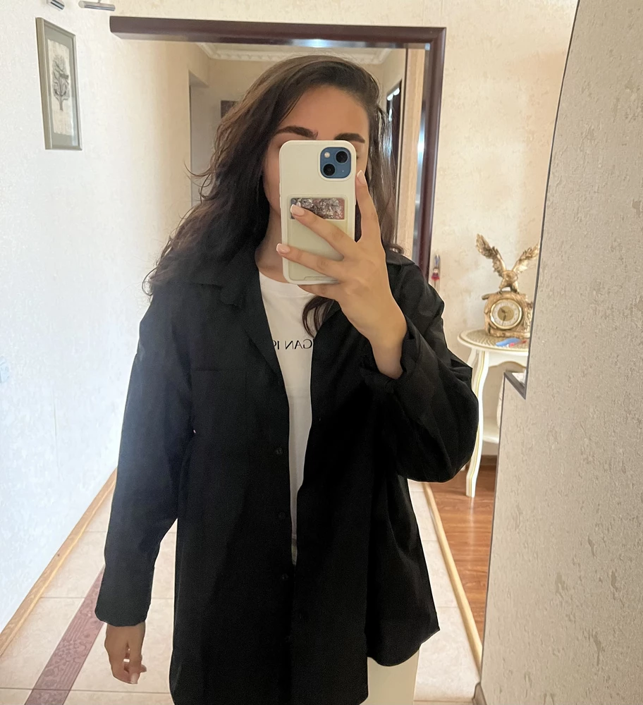 Рубашка очень понравилась, ровные швы, качественная хлопковая ткань, мягкая и приятная к телу. Плотная, не просвечивает