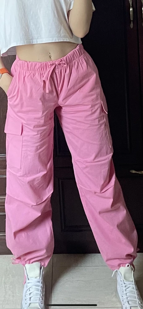 Брюки сели после первой же стирки при рекомендуемом режиме. Продавец никак не решает данную проблему