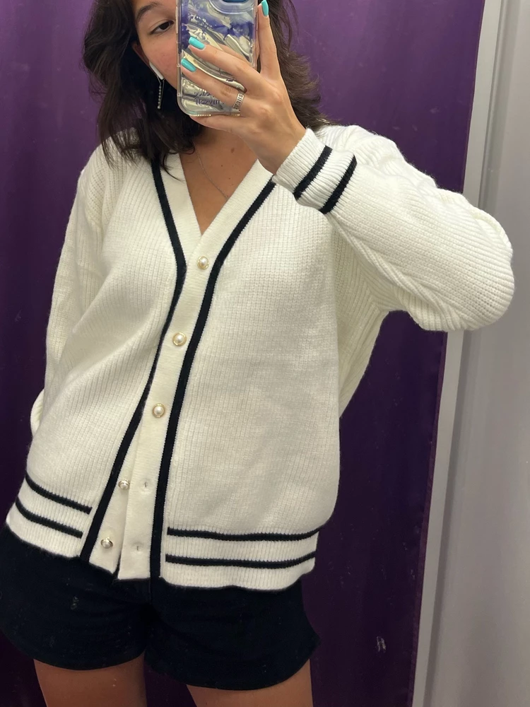 влюбилась в этот кардиган! очень мягкий, теплый 🥰