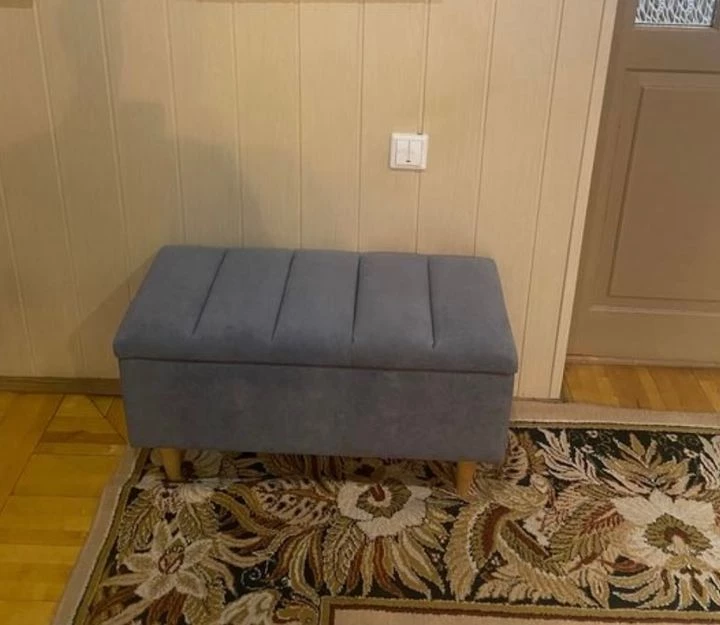 Пуфик пришел без повреждений , очень устойчивый. Механизм ящика исправен. Покупкой довольны👍🏻