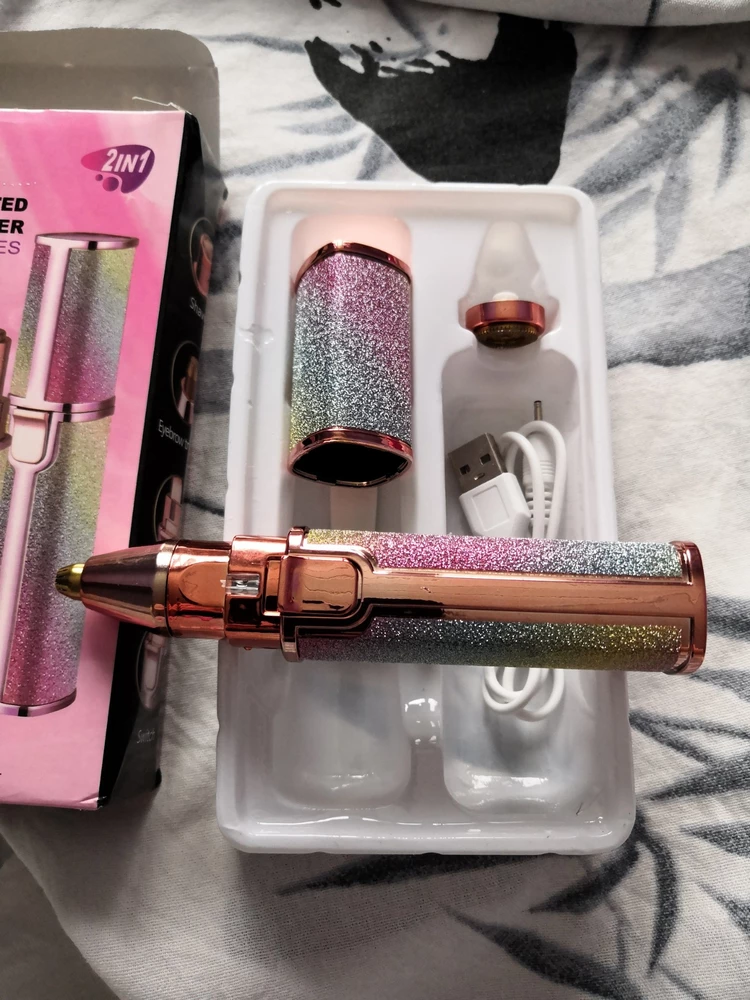 Всё красиво, всё работает.
Коробка, если для подарка, не подойдёт, пришла мятая.