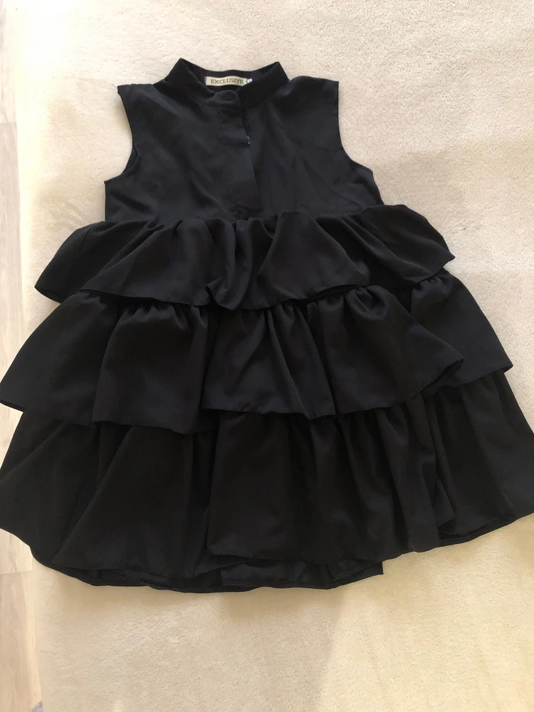 Качество понравилось, швы аккуратные, на рост 121 см идеально подошел 36 размер. Рекомендую. Спасибо