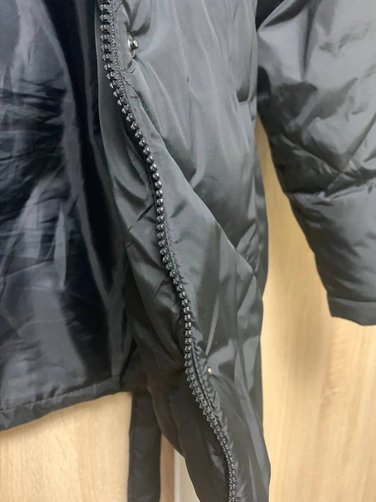 Отличная курточка, сшита аккуратно, для Московской весны самое то