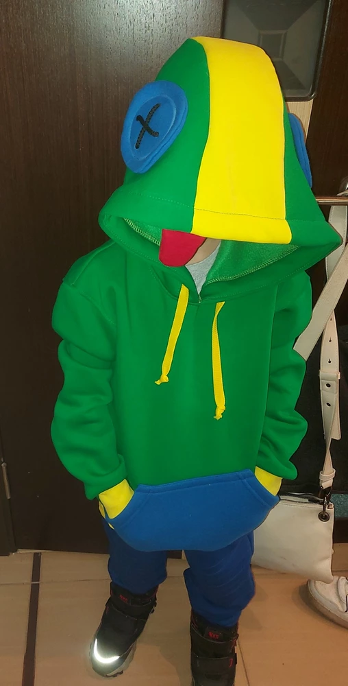 Крутая толстовка!!! Качество отличное!!! Цвета яркие!!! Очень понравилась!!! Рекомендую всем!!!