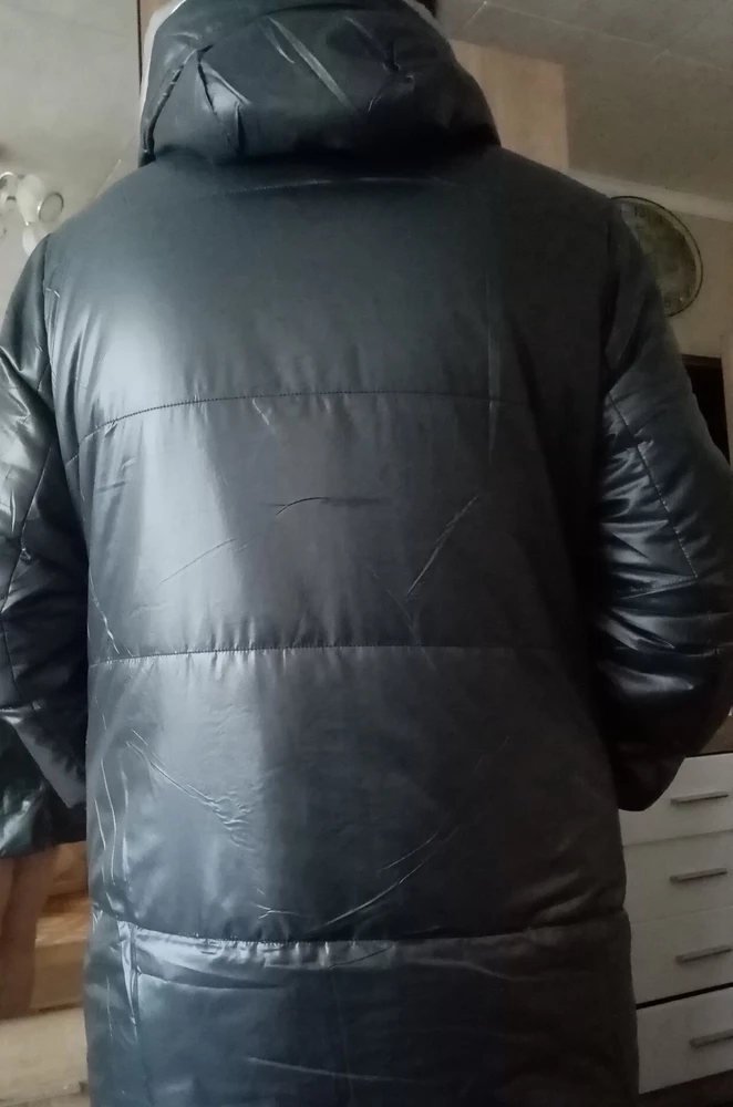 Куртка хорошая легкая р54 соответствует