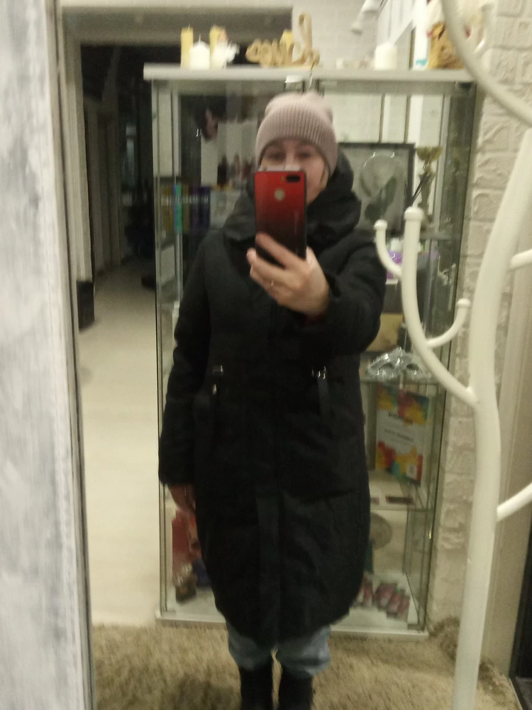 Очень понравился
На рост 155см ,чуть ниже колена.
Для теплой зимы,осень,прохладная весна