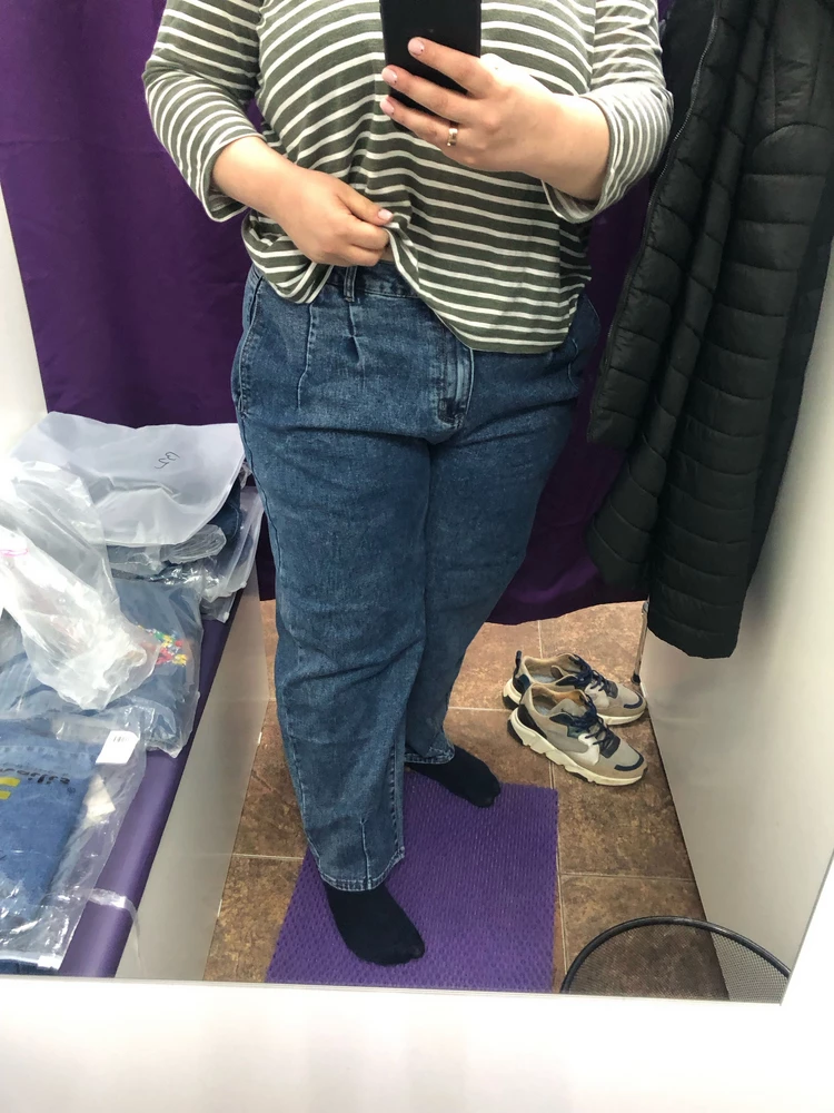 Сами джинсы хорошие, но оказались большими и модель не моя.