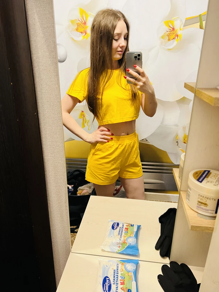 Качество хорошее, но походу на размер больше надо было брать. Менять не стала, так как купила его за 673 рубля. Сейчас он 1,450