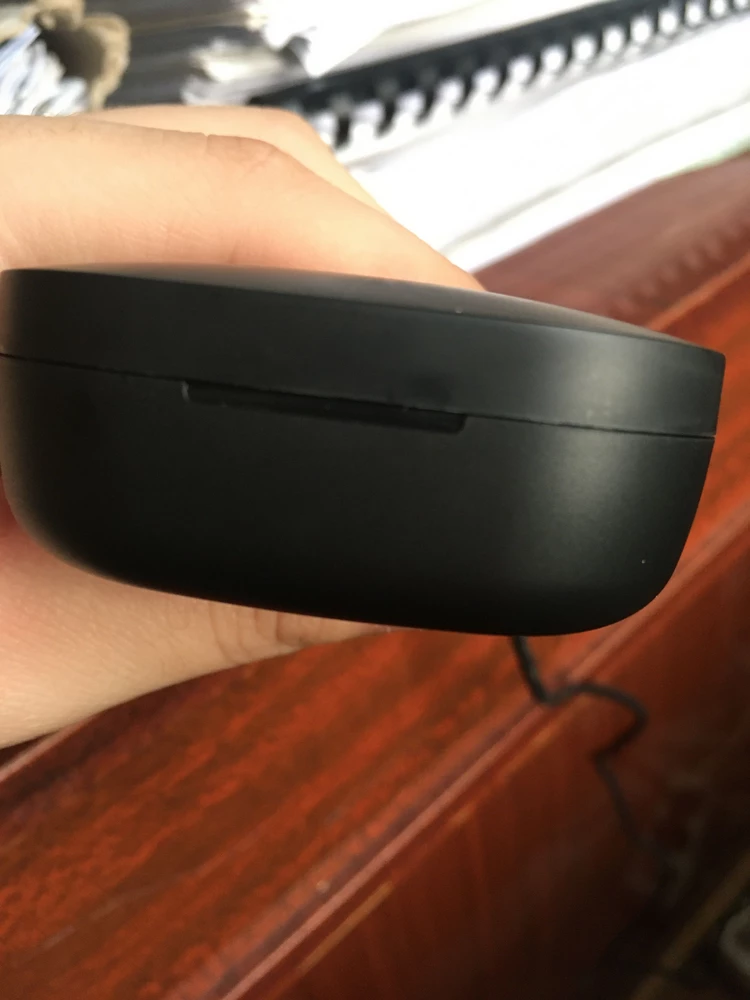 Звук для своих денег отличный, качество материалов конечно оставляет желать лучшего. Крышка кейса люфтит и по пластику, как китайская игрушка. За свои гроши пойдёт.