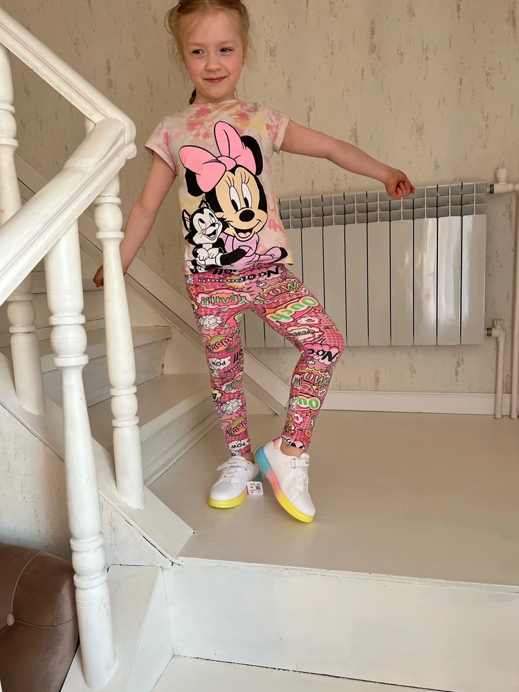 Очень удобные,качественные лосины. Смотрятся отлично,плотненькие не тряпка.