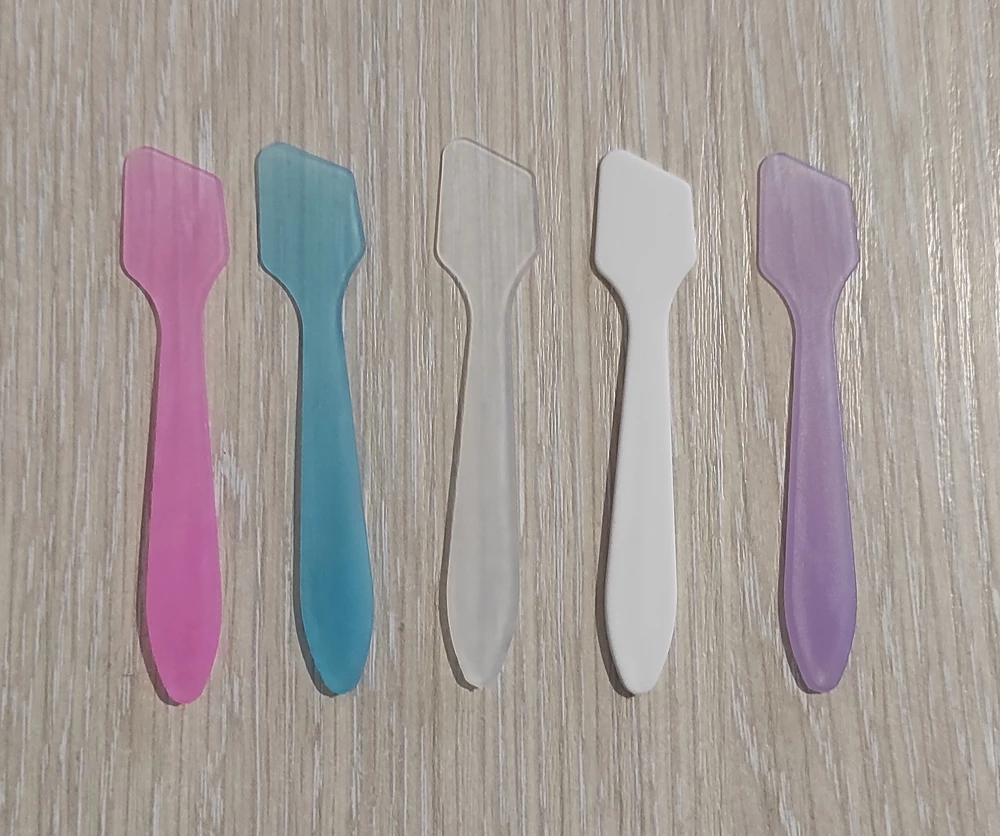 Шпатели пришли в зип пакете, все целые, гладкие, без зазубрин, рекомендую🤗