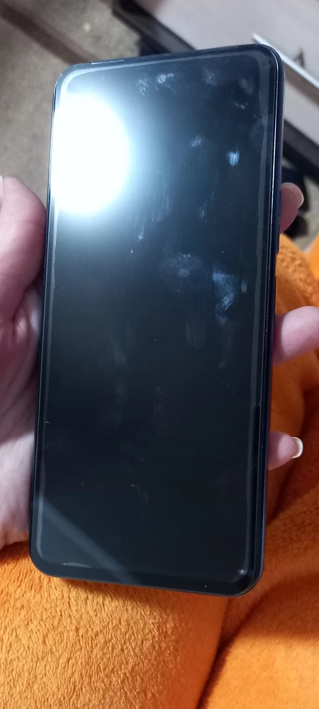 Две звезды за подарок  только ,так как на Tecno Pova 2Neo эти стекла не подходят большие по диагонали ((( жаль заказала 3шт +1 подарок теперь выкинуть только