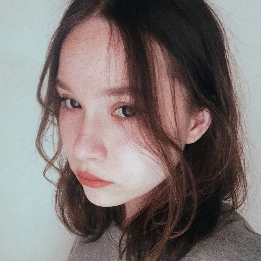 надевать было очень сложно, сползали 
дискомфорта никакого нет))