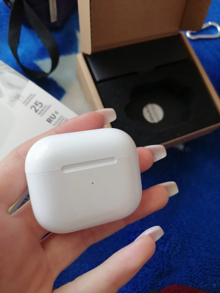 все супер, приехало в целости, все работает, чехол подходит как для airpods 3. Наушники очень крутые 💯